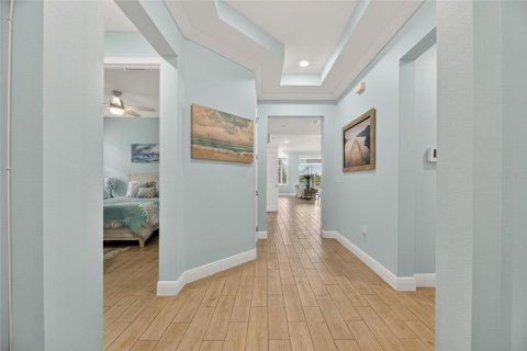 Villa ou maison à vendre à Apollo Beach, Floride: 4 chambres, 206.24 m2 № 1898755 - photo 11