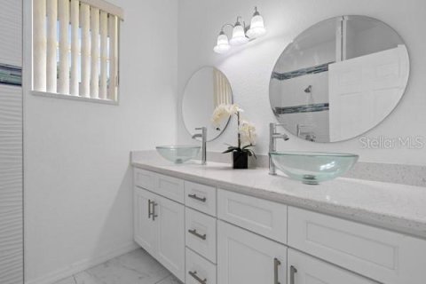 Villa ou maison à vendre à Mount Dora, Floride: 3 chambres, 146.32 m2 № 1337852 - photo 29