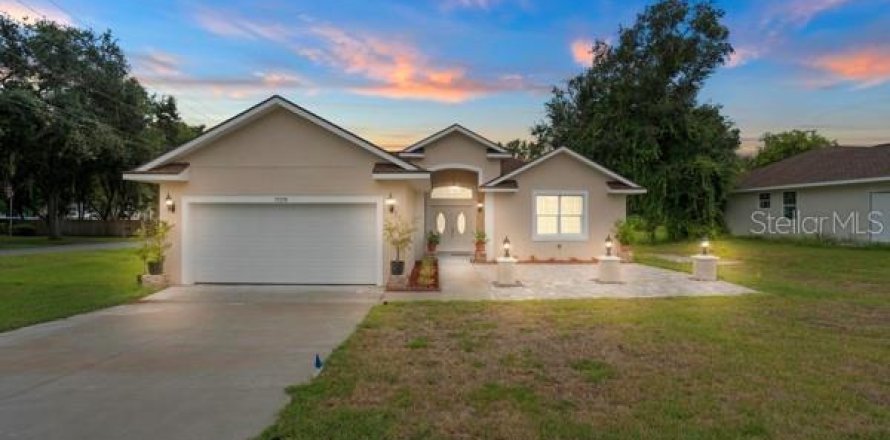 Villa ou maison à Mount Dora, Floride 3 chambres, 146.32 m2 № 1337852