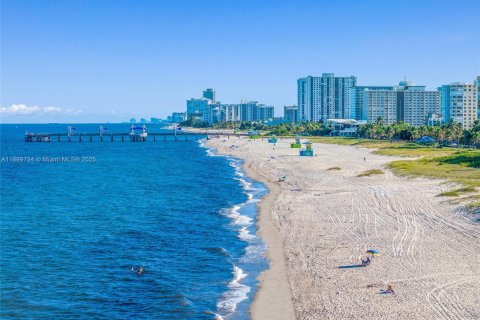 Снять в аренду кондоминиум в Помпано-Бич, Флорида 3 спальни, 228.45м2, № 1950910 - фото 30