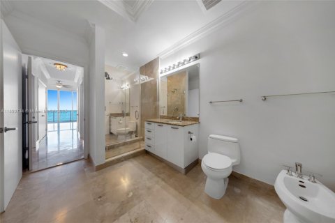 Снять в аренду кондоминиум в Помпано-Бич, Флорида 3 спальни, 228.45м2, № 1950910 - фото 15