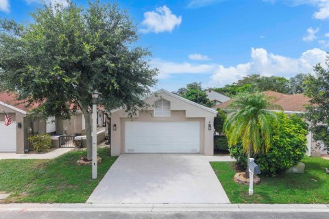 Villa ou maison à Coconut Creek, Floride 3 chambres, 133.78 m2 № 2087866