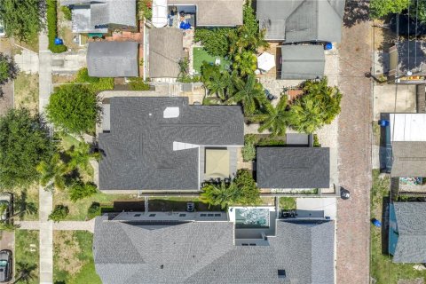 Villa ou maison à vendre à Saint Petersburg, Floride: 2 chambres, 134.71 m2 № 2148120 - photo 30