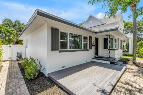 Villa ou maison à vendre à Saint Petersburg, Floride: 2 chambres, 134.71 m2 № 2148120 - photo 3