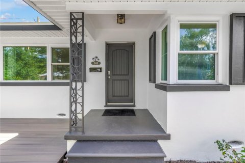 Villa ou maison à vendre à Saint Petersburg, Floride: 2 chambres, 134.71 m2 № 2148120 - photo 2