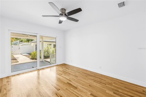 Villa ou maison à vendre à Saint Petersburg, Floride: 2 chambres, 134.71 m2 № 2148120 - photo 12