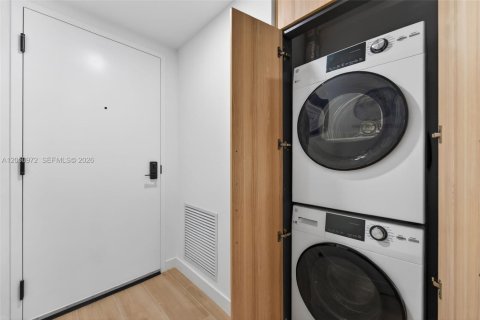 Condominio en venta en Miami, Florida, 36.42 m2 № 2192778 - foto 7