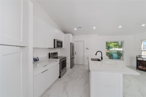 Villa ou maison à vendre à Ocala, Floride: 3 chambres, 214.05 m2 № 1751540 - photo 18