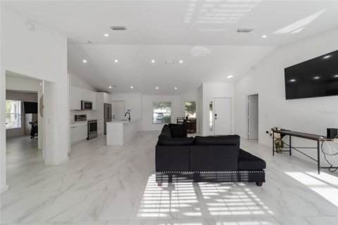 Villa ou maison à vendre à Ocala, Floride: 3 chambres, 214.05 m2 № 1751540 - photo 12