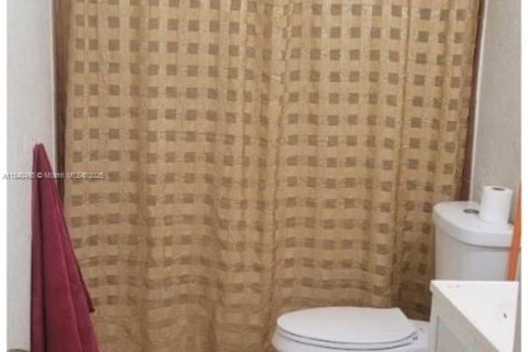 Townhouse in Homestead, Florida 3 bedrooms, 111.48 sq.m. № 1830390 - photo 2