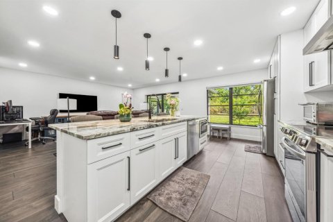 Villa ou maison à vendre à Jupiter, Floride: 3 chambres, 163.42 m2 № 2083706 - photo 6
