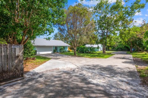 Villa ou maison à vendre à Jupiter, Floride: 3 chambres, 163.42 m2 № 2083706 - photo 4