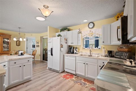 Casa en venta en The Villages, Florida, 2 dormitorios, 111.85 m2 № 1884283 - foto 13