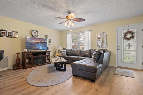 Casa en venta en The Villages, Florida, 2 dormitorios, 111.85 m2 № 1884283 - foto 7