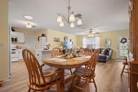 Casa en venta en The Villages, Florida, 2 dormitorios, 111.85 m2 № 1884283 - foto 8