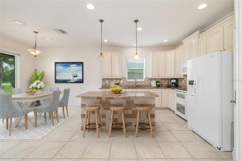 Villa ou maison à vendre à Parrish, Floride: 4 chambres, 171.22 m2 № 2147552 - photo 6
