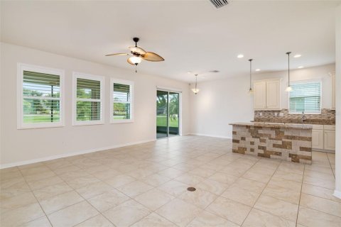 Villa ou maison à vendre à Parrish, Floride: 4 chambres, 171.22 m2 № 2147552 - photo 7