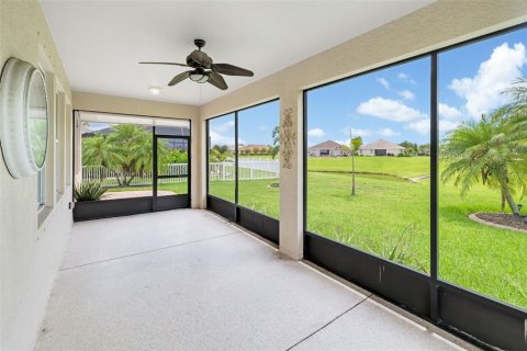 Villa ou maison à vendre à Parrish, Floride: 4 chambres, 171.22 m2 № 2147552 - photo 4