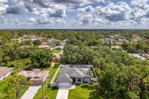 Casa en venta en North Port, Florida, 3 dormitorios, 180.04 m2 № 1775703 - foto 1