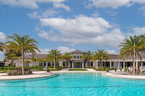 House in Sarasota, Florida 2 bedrooms, 155.8 sq.m. № 1883629 - photo 18