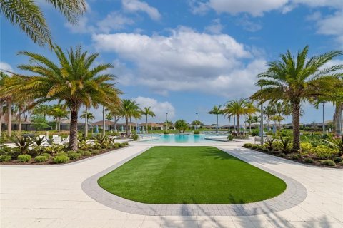 House in Sarasota, Florida 2 bedrooms, 155.8 sq.m. № 1883629 - photo 21