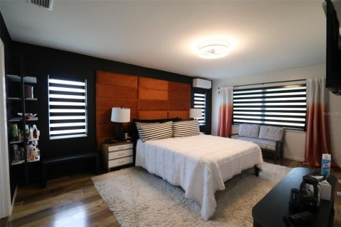 Villa ou maison à louer à Sun City Center, Floride: 2 chambres, 134.71 m2 № 2430517 - photo 16