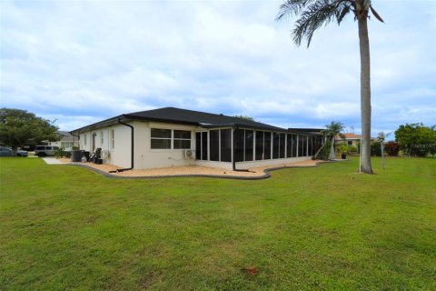 Villa ou maison à louer à Sun City Center, Floride: 2 chambres, 134.71 m2 № 2430517 - photo 25