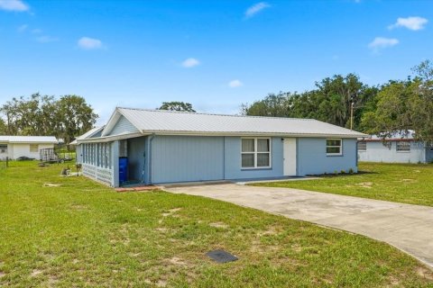 House in Avon Park, Florida 3 bedrooms, 86.31 sq.m. № 2231486 - photo 8