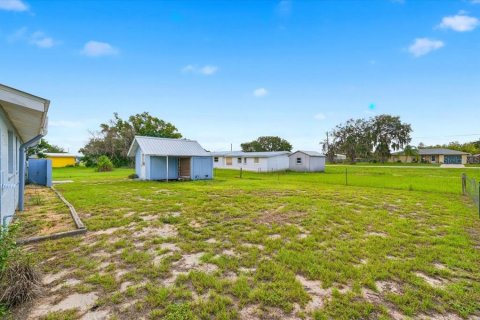 House in Avon Park, Florida 3 bedrooms, 86.31 sq.m. № 2231486 - photo 27