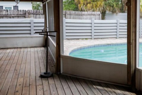 House in Orlando, Florida 4 bedrooms, 151.24 sq.m. № 2150171 - photo 16