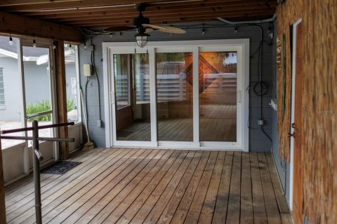 House in Orlando, Florida 4 bedrooms, 151.24 sq.m. № 2150171 - photo 19