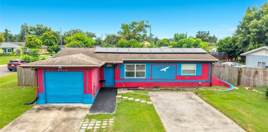 House in Pinellas Park, Florida 2 bedrooms, 87.89 sq.m. № 2220826