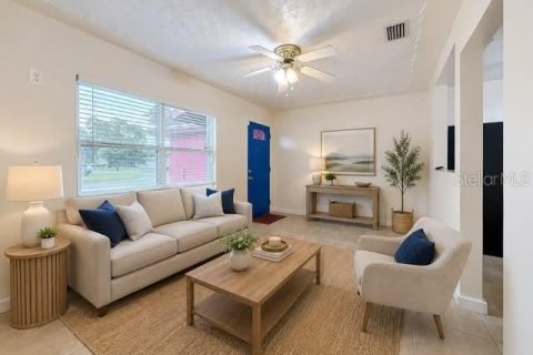 House in Pinellas Park, Florida 2 bedrooms, 87.89 sq.m. № 2220826 - photo 4