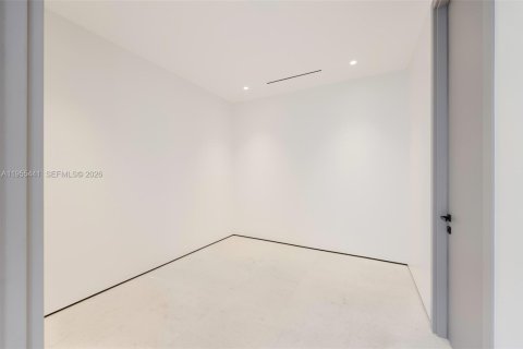 Adosado en venta en Miami, Florida, 4 dormitorios, 263.56 m2 № 2025153 - foto 6