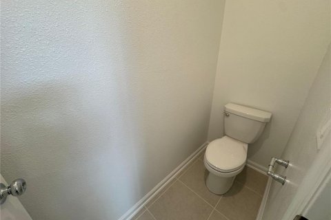 Adosado en alquiler en Clermont, Florida, 3 dormitorios, 170.38 m2 № 1905539 - foto 14