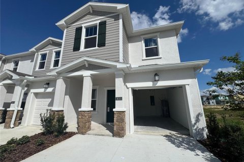 Adosado en alquiler en Clermont, Florida, 3 dormitorios, 170.38 m2 № 1905539 - foto 1