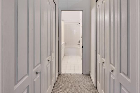Condo in Royal Palm Beach, Florida, 3 bedrooms  № 2245311 - photo 13