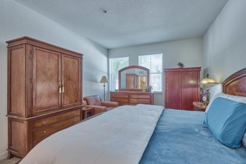 Condo in Royal Palm Beach, Florida, 3 bedrooms  № 2245311 - photo 10