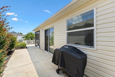 Villa ou maison à vendre à The Villages, Floride: 2 chambres, 107.4 m2 № 1851581 - photo 25