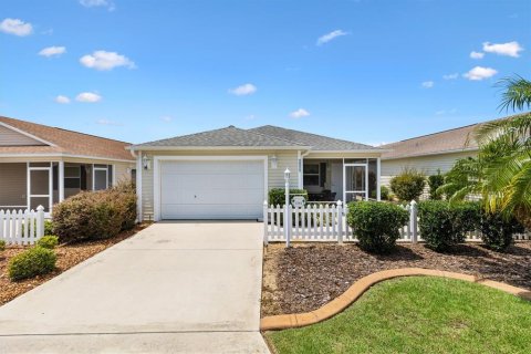 Villa ou maison à vendre à The Villages, Floride: 2 chambres, 107.4 m2 № 1851581 - photo 2