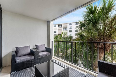 Copropriété à louer à South Palm Beach, Floride: 1 chambre, 87.98 m2 № 2389481 - photo 21