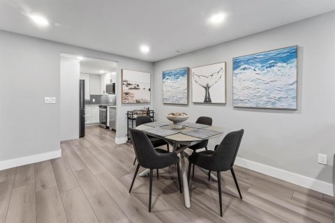 Copropriété à louer à South Palm Beach, Floride: 1 chambre, 87.98 m2 № 2389481 - photo 8