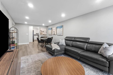 Copropriété à louer à South Palm Beach, Floride: 1 chambre, 87.98 m2 № 2389481 - photo 11