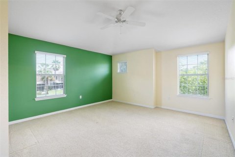 Touwnhouse à vendre à Tampa, Floride: 3 chambres, 164.99 m2 № 1909959 - photo 16