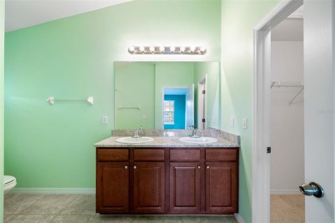 Touwnhouse à vendre à Tampa, Floride: 3 chambres, 164.99 m2 № 1909959 - photo 19