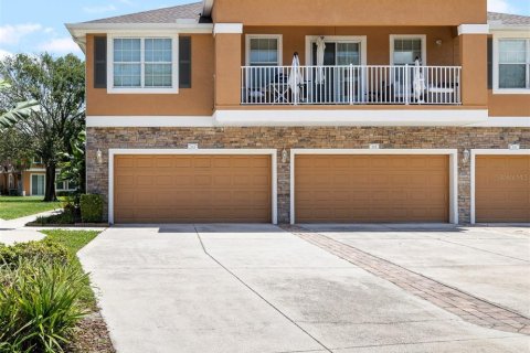 Touwnhouse à vendre à Tampa, Floride: 3 chambres, 164.99 m2 № 1909959 - photo 1