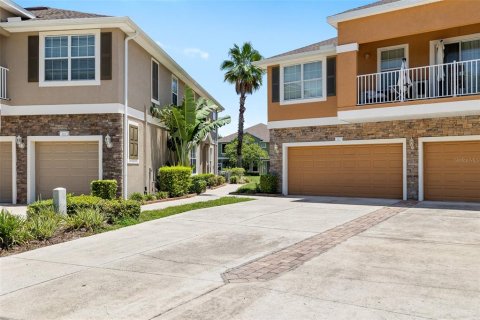 Touwnhouse à vendre à Tampa, Floride: 3 chambres, 164.99 m2 № 1909959 - photo 3