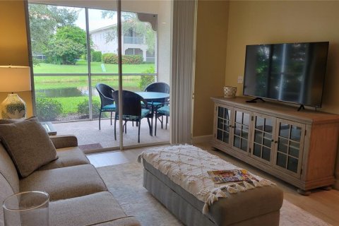 Copropriété à louer à Sarasota, Floride: 2 chambres, 106.56 m2 № 2408272 - photo 4