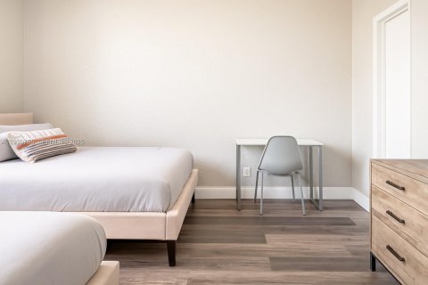 Condominio en venta en Hollywood, Florida, 2 dormitorios, 126.16 m2 № 2034388 - foto 24