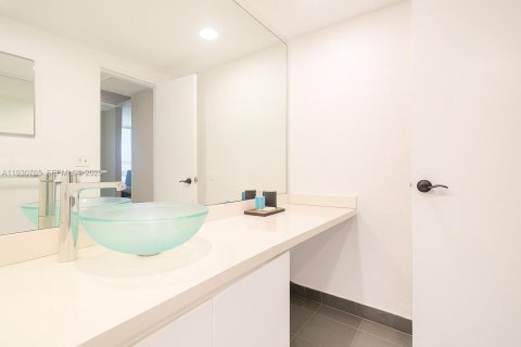 Condominio en venta en Hollywood, Florida, 2 dormitorios, 126.16 m2 № 2034388 - foto 15